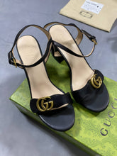 Load image into Gallery viewer, Heel