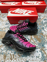 Load image into Gallery viewer, Shoes