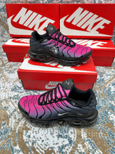 Load image into Gallery viewer, Shoes