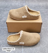 Load image into Gallery viewer, Slipper