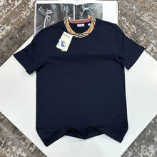 Load image into Gallery viewer, Tshirt