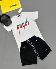 Load image into Gallery viewer, T-shirt