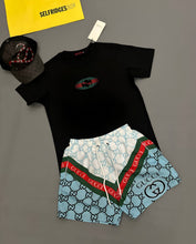 Load image into Gallery viewer, T-shirt