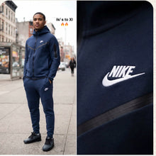 Load image into Gallery viewer, Tracksuit