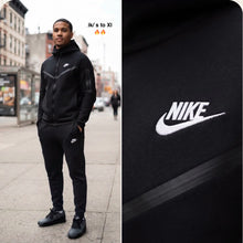 Load image into Gallery viewer, Tracksuit