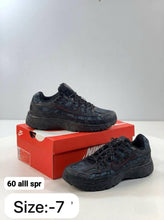 Load image into Gallery viewer, Shoes