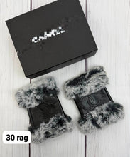 Load image into Gallery viewer, Gloves