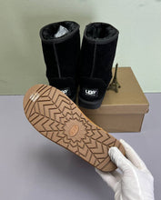 Load image into Gallery viewer, Shoes