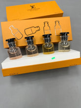 Load image into Gallery viewer, Perfume