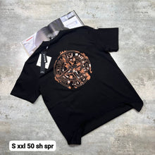 Load image into Gallery viewer, T-shirt