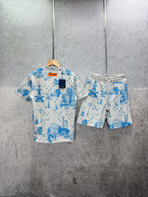 Load image into Gallery viewer, Tshirt