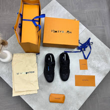 Load image into Gallery viewer, Shoes