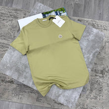 Load image into Gallery viewer, T-shirt