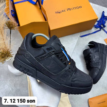 Load image into Gallery viewer, Shoes