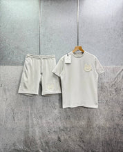 Load image into Gallery viewer, Tshirt