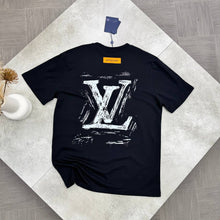 Load image into Gallery viewer, T-shirt