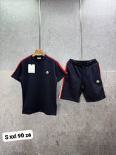Load image into Gallery viewer, Tshirt