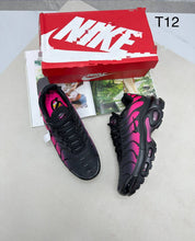 Load image into Gallery viewer, Shoes