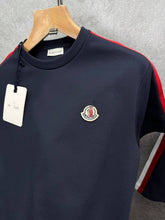 Load image into Gallery viewer, Tshirt