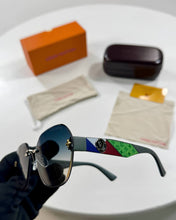 Load image into Gallery viewer, Sunglass