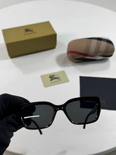 Load image into Gallery viewer, Sunglass