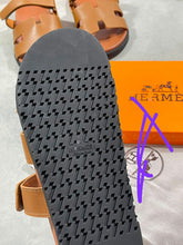 Load image into Gallery viewer, Slipper