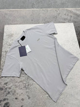 Load image into Gallery viewer, Tshirt
