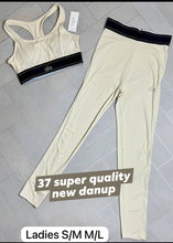 Load image into Gallery viewer, Tracksuit women