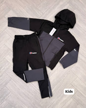 Load image into Gallery viewer, Tracksuit boy