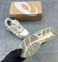 Load image into Gallery viewer, Shoes