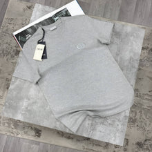 Load image into Gallery viewer, T-shirt