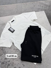 Load image into Gallery viewer, T-shirt