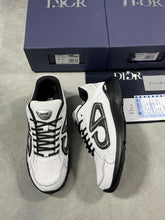 Load image into Gallery viewer, Shoes