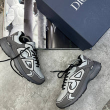 Load image into Gallery viewer, Shoes