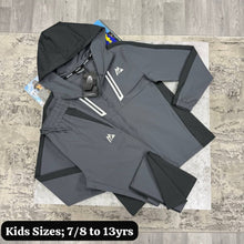 Load image into Gallery viewer, Tracksuit boy