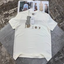 Load image into Gallery viewer, Tshirt
