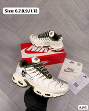 Load image into Gallery viewer, Shoes men