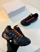 Load image into Gallery viewer, Shoes