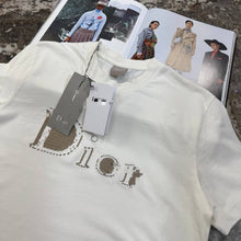 Load image into Gallery viewer, Tshirt