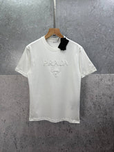 Load image into Gallery viewer, Tshirt
