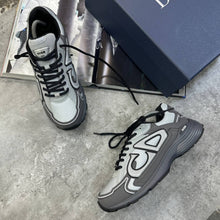 Load image into Gallery viewer, Shoes