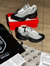Load image into Gallery viewer, Shoes