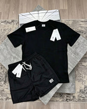 Load image into Gallery viewer, Tshirt