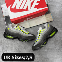 Load image into Gallery viewer, Shoes