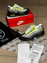 Load image into Gallery viewer, Shoes