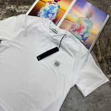Load image into Gallery viewer, Tshirt