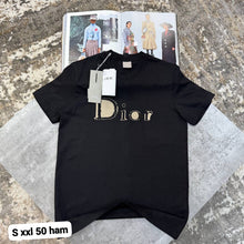 Load image into Gallery viewer, Tshirt