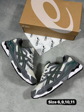 Load image into Gallery viewer, Shoes