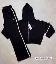 Load image into Gallery viewer, Tracksuit