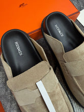 Load image into Gallery viewer, Slipper